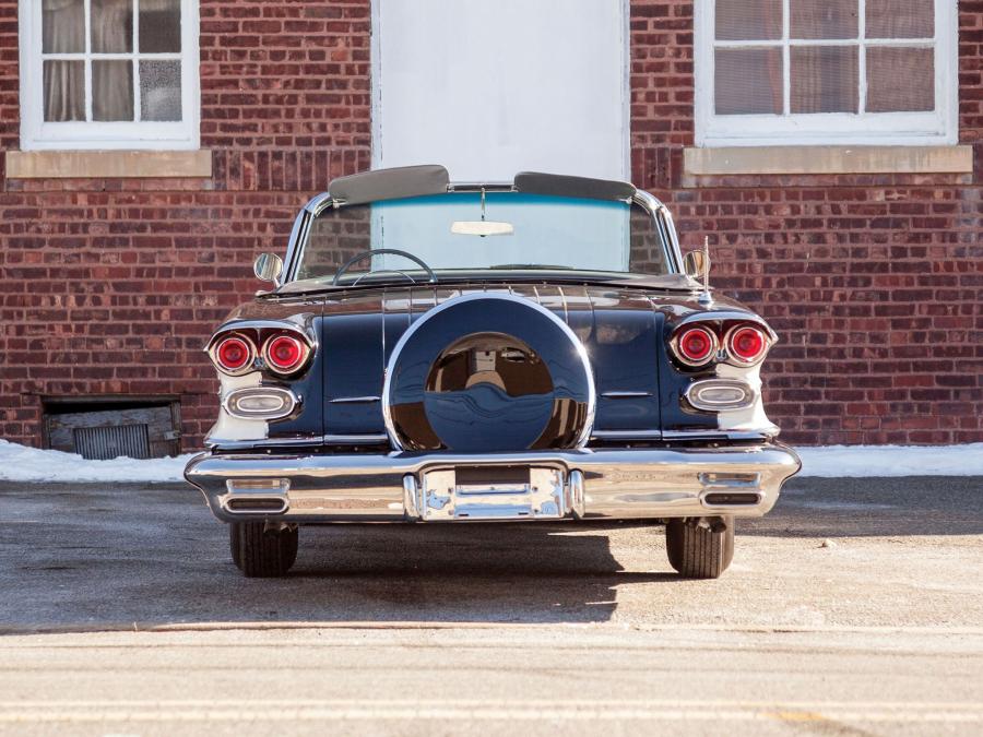  Pontiac Bonneville Custom Convertible (2567SD) 1958 года  (фото 19 из 28)
